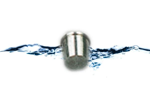 Upper plug